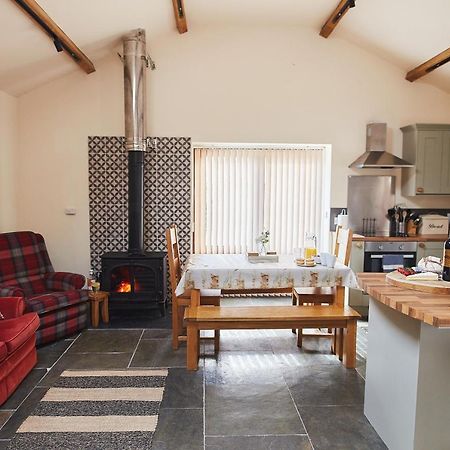 The Old Dairy - Boutique Countryside Cottage At Harrys Cottages Pen-y-Clawdd 外观 照片