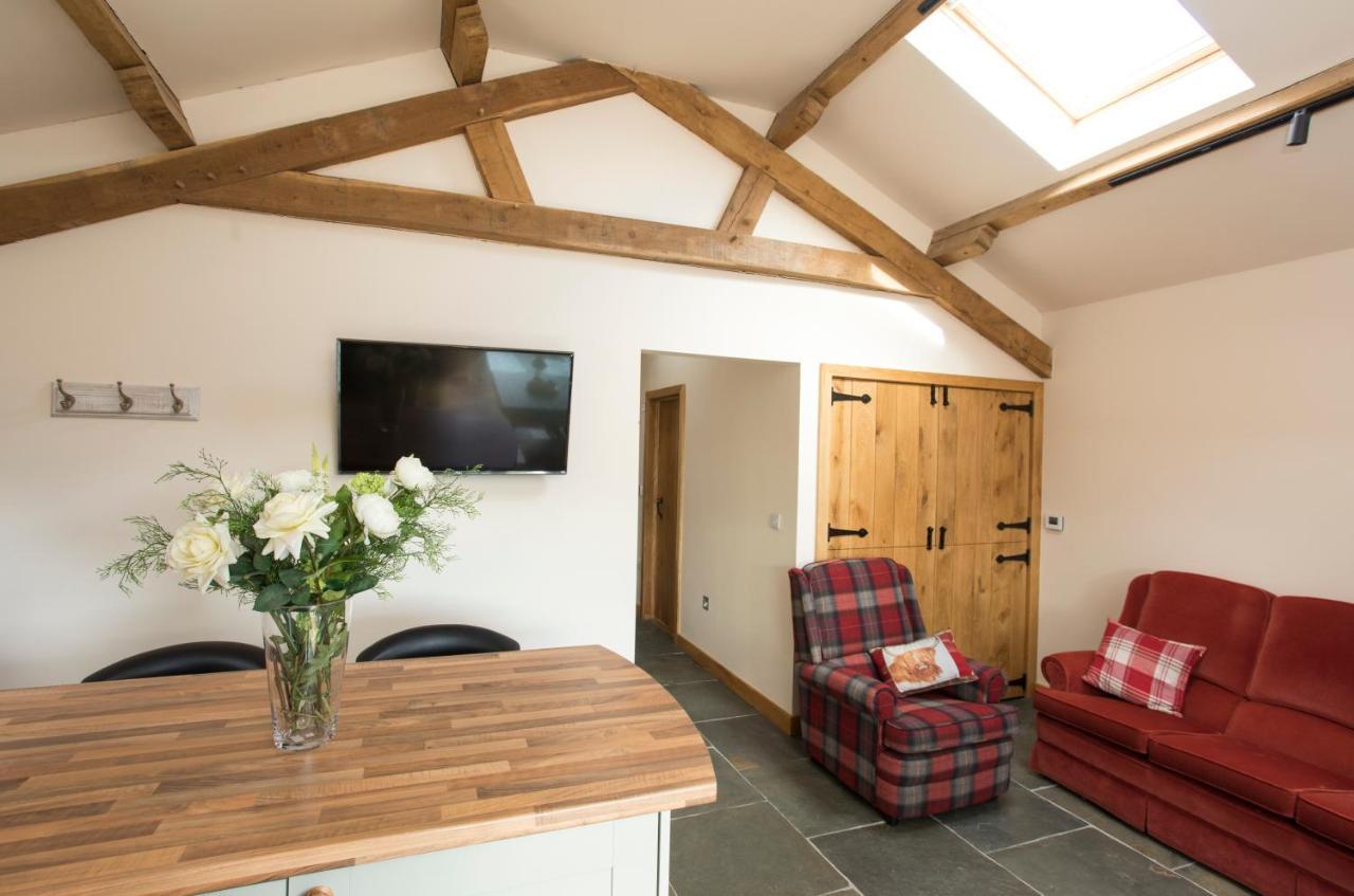 The Old Dairy - Boutique Countryside Cottage At Harrys Cottages Pen-y-Clawdd 外观 照片
